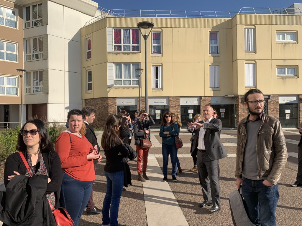 Une quinzaine d'enseignants a découvert la ville entourés d'un guide hors pair : Marc-Antoine Jamet