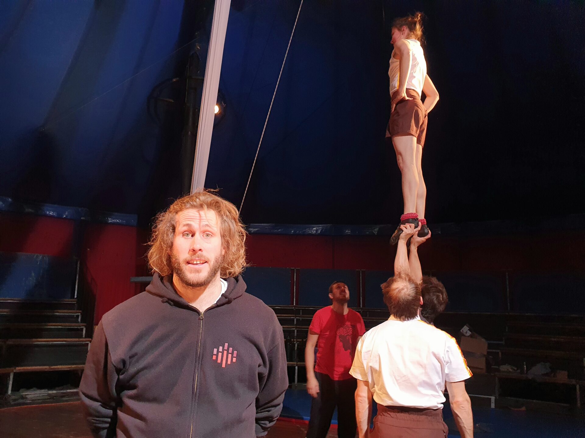 Spectacle de cirque : rendez-vous avec David Aubé et “Pourquoi Pas” vendredi !