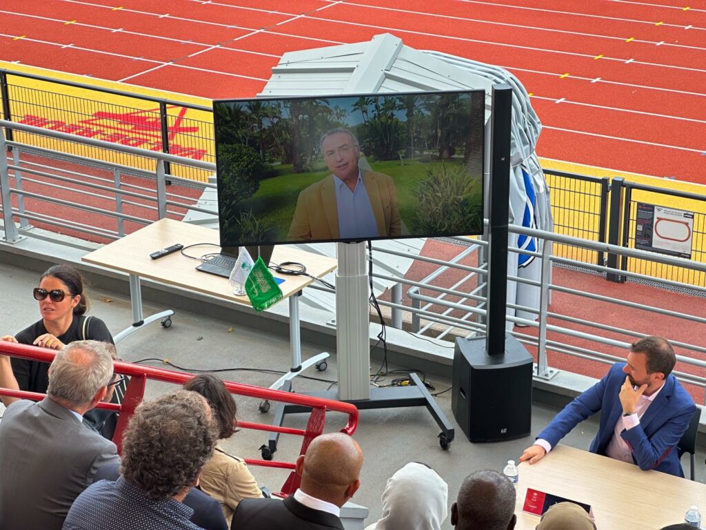 Paris 2024 à Val-de-Reuil : La « Tournée des Drapeaux » des Jeux